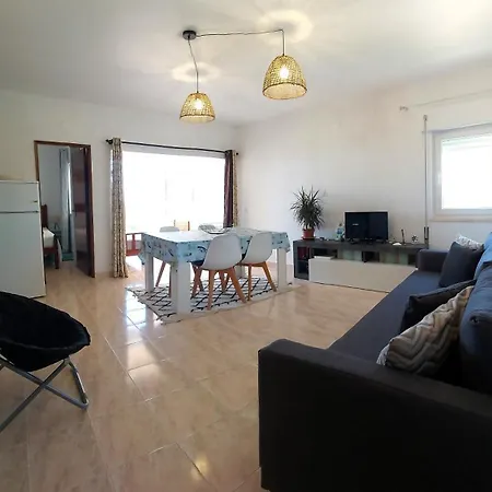 Sunset View Flat アパート アルジェズール