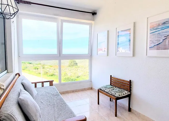 Sunset View Flat アパート *